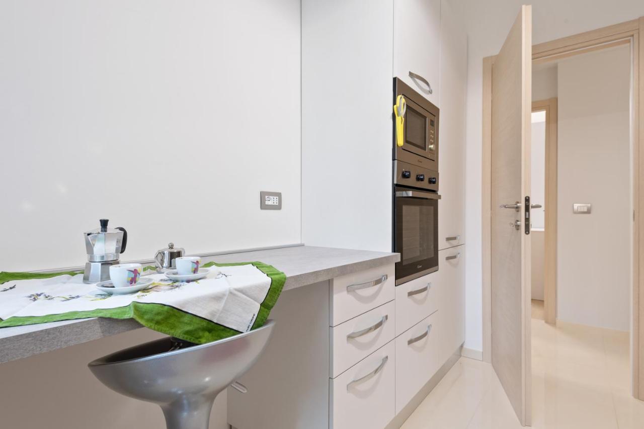 Modern Flat 250 Mt From The Sea - Albissola Marina Appartamento Esterno foto