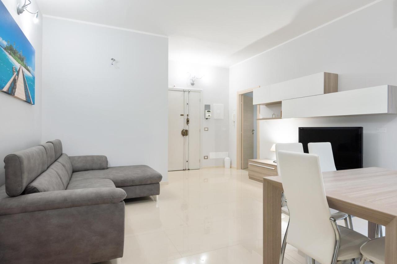 Modern Flat 250 Mt From The Sea - Albissola Marina Appartamento Esterno foto
