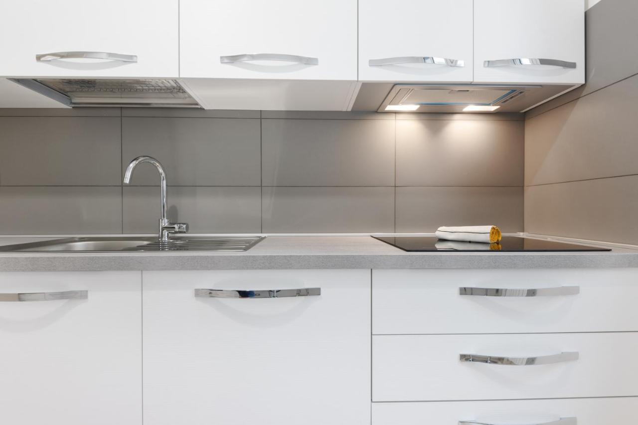 Modern Flat 250 Mt From The Sea - Albissola Marina Appartamento Esterno foto