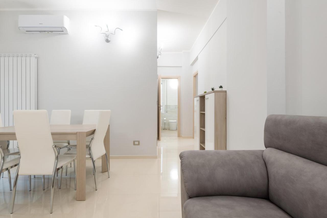 Modern Flat 250 Mt From The Sea - Albissola Marina Appartamento Esterno foto